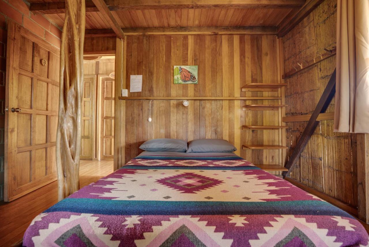 Hostal Pakay Tena Exterior foto